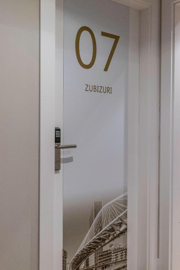Uri Hostel Bilbao Rooms Bbi00060 Self Check In ภายนอก รูปภาพ