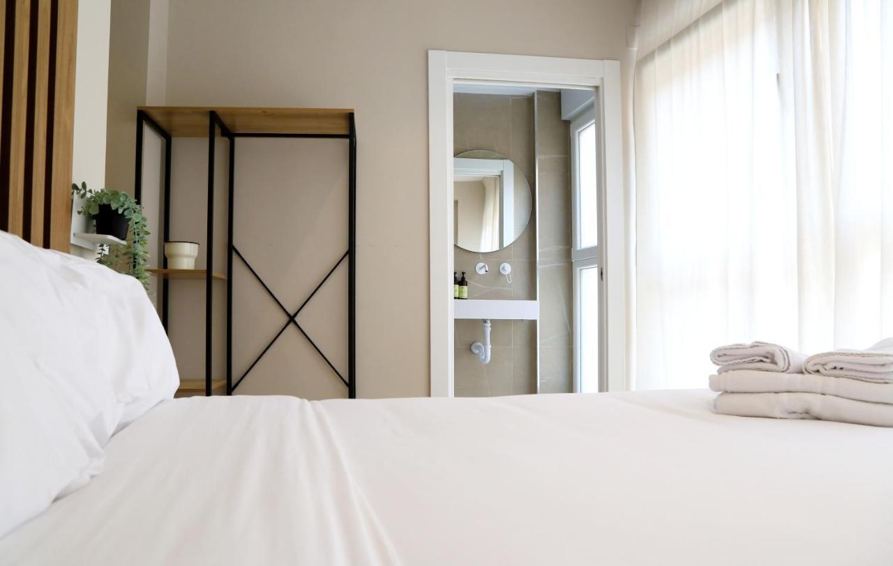 Uri Hostel Bilbao Rooms Bbi00060 Self Check In ภายนอก รูปภาพ