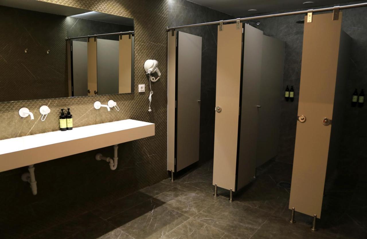 Uri Hostel Bilbao Rooms Bbi00060 Self Check In ภายนอก รูปภาพ